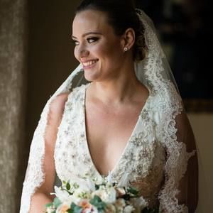 Meet your Posher, Ally